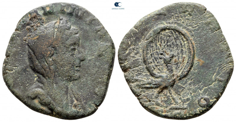 Diva Mariniana AD 254-256. Rome
Sestertius Æ

27 mm, 10,97 g



nearly ve...