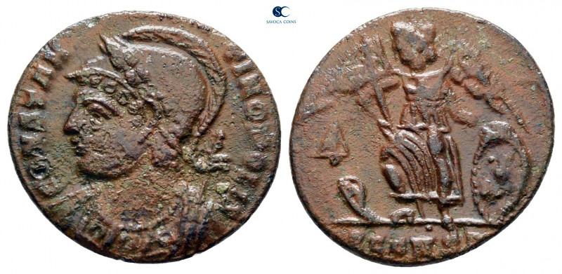 City Commemoratives AD 330-354. Constantinople
Follis Æ

17 mm, 2,00 g


...