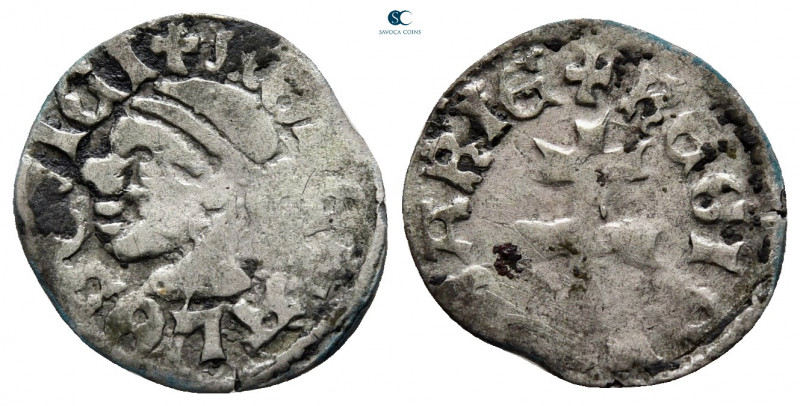 Hungary. AD 1370-1380. 
Denár AR

14 mm, 0,52 g



nearly very fine