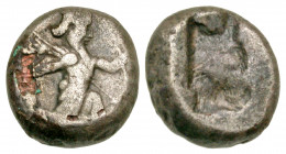 Achaemenid Kingdom. Xerxes II to Artaxerxes II. Ca. 420-375 B.C. AR fourree siglos (14 mm, 4.73 g). Persian king or hero, wearing kidaris and kandys, ...