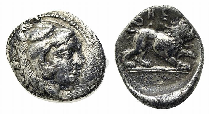 Southern Lucania, Herakleia, c. 432-420 BC. AR Diobol (12mm, 1.16g, 3h). Head of...