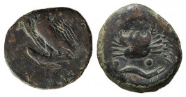Sicily, Akragas, c. 425/0-410/06 BC. Æ Hemilitron (27mm, 17.12g, 10h). Eagle standing l. on fish. R/ Crab; crayfish below. Cf. Westermark 747-8. Good ...