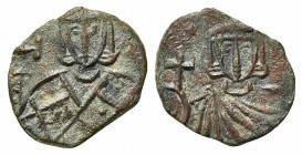 Leo V and Constantine (813-820). Æ 40 Nummi (18mm, 1.85g, 6h). Syracuse. Crowned facing bust of Leo, wearing loros and holding cross potent; star in r...