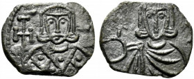 Leo V and Constantine (813-820). Æ 40 Nummi (18mm, 1.99g, 6h). Syracuse. Crowned facing bust of Leo, wearing loros and holding cross potent; star in r...