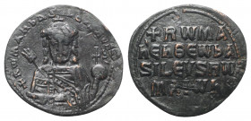 Constantine VII and Romanus I (913-959). Æ 40 Nummi (28mm, 5.65g, 6h). Constantinople, 931-944. Crowned facing half-length figure of Romanus, holding ...