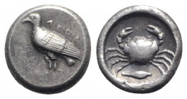 Sicily, Akragas, c. 480/478-470 BC. Replica of Didrachm (19mm, 8.47g, 6h). Eagle standing l. R/ Crab; barley grain below; all within shallow incuse ci...