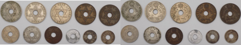 Africa Orientale Britannica - lotto di 11 monete di anni, tagli e mettali vari
...