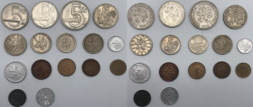 Cecoslovacchia - prima repubblica (1918-1938), terza repubblica (1945-1948) e repubblica popolare (1948-1960) - lotto di 16 monete di taglio, anni e m...