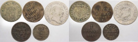 Baviera - lotto di 5 monete di anni e metalli vari - notato un 2 kreutzer 1626
mediamente BB

Spedizione solo in Italia / Shipping only in Italy