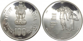 India, repubblica (dal 1950) - 100 Rupie 1981 "Anno internazionale del Bambino" - KM# 277 - Ag 
FS

Spedizione in tutto il Mondo / Worldwide shippi...