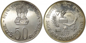 India, repubblica (dal 1950) - 50 rupie 1977 "FAO - Save for Development" - KM# 258 - Ag
FS

Spedizione in tutto il Mondo / Worldwide shipping