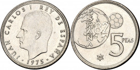 1975*80. Juan Carlos I. 5 pesetas. (AC. 40). Error del Mundial. Escasa. 5,70 g. EBC-.