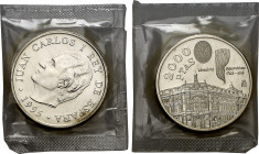 1944 y 1995. Juan Carlos I. 2000 pesetas. (AC. 172 y 173). 2 monedas. S/C.