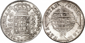 Brasil. 1818. Juan, Príncipe regente. R (Río). 960 reis. (Kr. 307.3). Acuñada sobre 8 reales de 1810 México. Ex Áureo 04/07/2000, nº 2788. AG. 26,87 g...