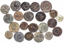 Lote de 20 monedas hispano-romanas y 1 reproducción, incluye además 1 as de Nemausus. Total 22 piezas. A examinar. BC-/MBC.