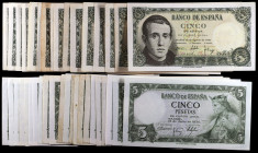 1951 y 1954. 5 pesetas. 42 billetes: Alfonso X (veintiuno) y Balmes (veintiuno). Series variadas y alguna pareja correlativa. MBC/S/C.