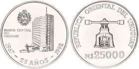 Uruguay 25 Nuevos Pesos 1992
KM# 101; Silver; 25th Anniversary of Uruguay Central Bank; UNC