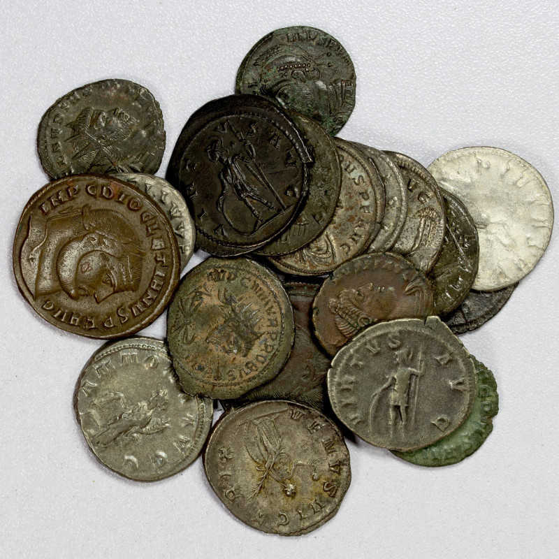 ROMAN EMPIRE: LOT of 19 coins, includes AR antoniniani and AE folles in better g...