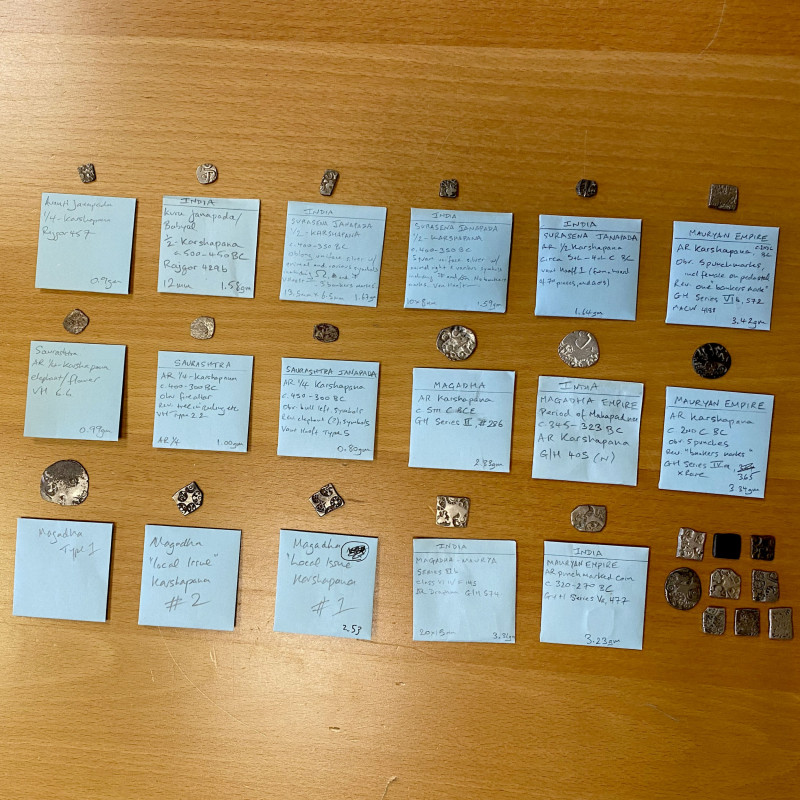 ANCIENT INDIA: LOT of 26 silver punchmarked coins, including Kuru (1 pc), Avanti...