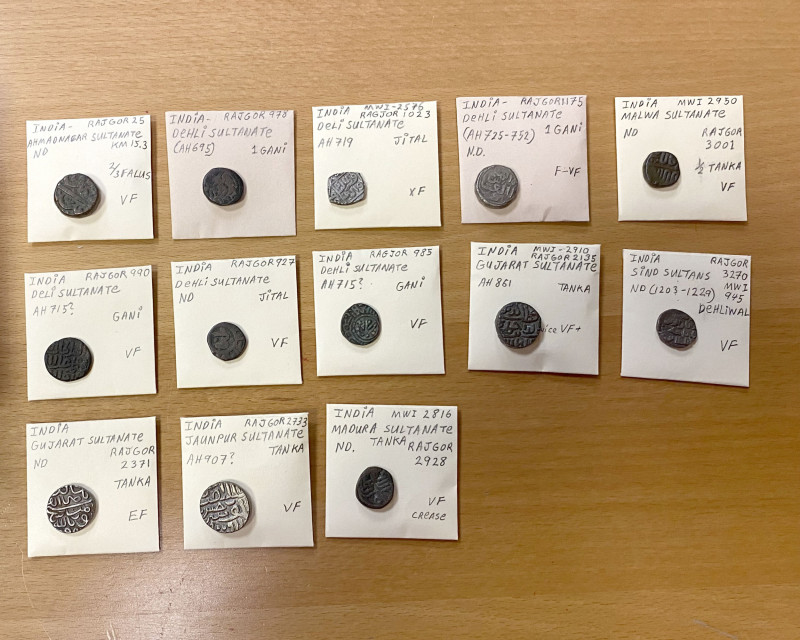 INDIAN SULTANATES: LOT of 13 coins, copper unless noted: Ahmadnagar (1 pc); Delh...