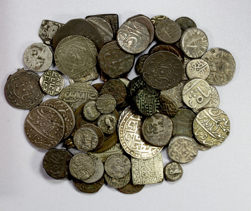 INDIA: LOT of 34 silver and 33 copper coins, including Silver: Bengal Presidency...
