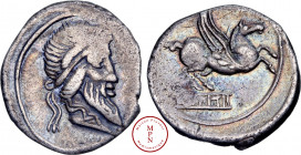 Titia, Q. Titius, Denier, 90 avant J.-C., Rome, Av. Tête de Mutinus Titinus (Priapus) diadémée à droite, diadème ailé, Rv. Q. TITI, Pégase sur un aute...