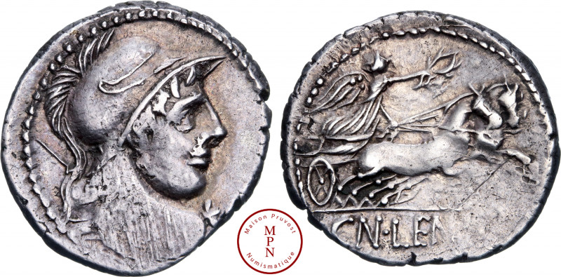 Cn. Lentulus Clodianus, Denier, 88 avant J.-C., Rome, Av. Buste casqué de Mars à...