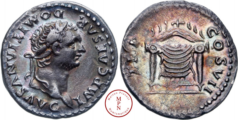 Domitien (81-96), Denier, 81, Rome, Av. IMP CAESAR DOMITIANVS AVG, Tête laurée à...
