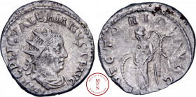 Valerien (253-260), Antoninien, 253-260, Rome, Av. IMP C P LIC VALERIANVS P F AVG, Buste radié, drapé et cuirassé à droite, Rv. VICTORIA AVG, La Victo...