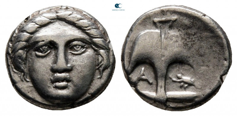 Thrace. Apollonia Pontica circa 410-323 BC. 
Diobol AR

10 mm, 1,30 g



...