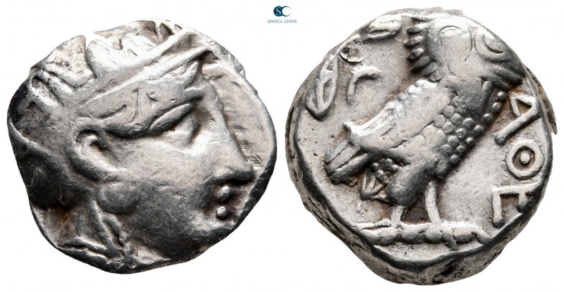 Attica. Athens circa 350-294 BC. 
Tetradrachm AR

20 mm, 17,16 g



very ...