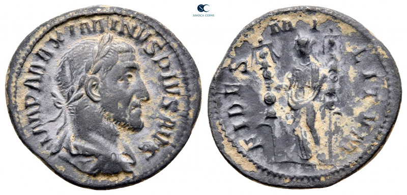 Maximinus I Thrax AD 235-238. Rome
Denarius AR

19 mm, 3,04 g



very fin...