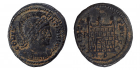 Constantine I, 307/310-337. Follis (bronze, 3.43 g, 20 mm). Rome, struck 318-319. CONSTANTINVS AVG Helmeted, laurate and cuirassed bust of Constantine...