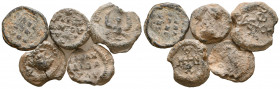 Lot of 5 Ancient Lead Seals, 
Reference:
Condition: Very Fine

Weight: lot 
Diameter: lot
