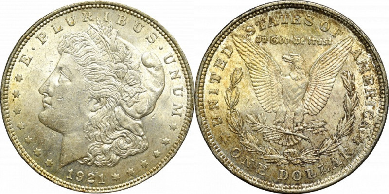 USA, Morgan dollar 1921 Piękny egzemplarz. Patyna, nalot. 
Grade: AU/UNC 

US...