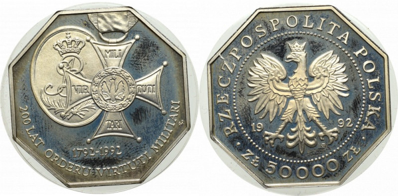 III RP, 50.000 złotych 1992 Virtuti Militari Bardzo atrakcyjny egzemplarz. 
Gra...