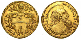 CLEMENTE XI (Giovanni Francesco Albani), 1700-1721. Scudo d'oro A. V.

CLEM XI P M A V Stemma a targa semiovale, sagomata con fogliami, chiavi decus...