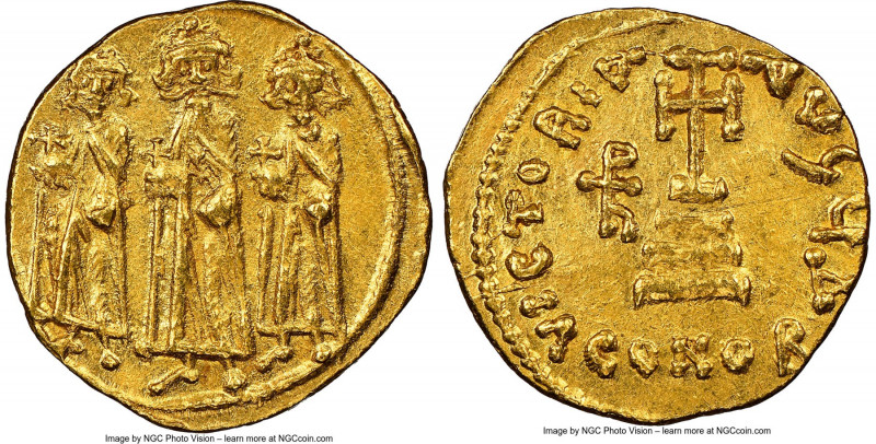 Heraclius (AD 610-641), with Heraclius Constantine and Heraclonas. AV solidus (1...