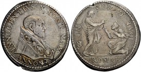 Roma. Innocenzo X (Giovanni Battista Pamphilj), 1644-1655. Piastra anno VI, AR 31,00 g. INNOCENTIVS X PONT MAX Busto con piviale ornato a d.; sotto, n...