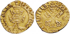 Innocenzo VIII (Giovan Battista Cybo), 1484-1492. Avignone. Mezzo ducato (?), AV 1,41 g. + INNOCENCI – VS PP OCTAVVS Triregno. Rv. S PET armetta della...