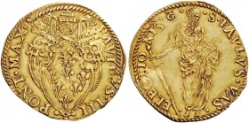 Paolo III (Alessandro Farnese), 1534-1549. Scudo, AV 3,34 g. PAVLVS III – PONT MAX Stemma sormontato da triregno e chiavi decussate con cordoni. Rv. S...