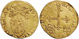 Giulio III (Giovanni Maria Ciocchi del Monte), 1550-1555. Bologna. Scudo del sole (1551), AV 3,31 g. IVLIVS III – P MA A IVBI Stemma sormontato da tri...