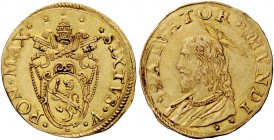 Sisto V (Felice Peretti), 1585-1590. Scudo d’oro, AV 3,32 g. SIXTVS V – PON MAX Stemma sormontato da triregno e chiavi decussate. Rv. SALVATOR MVNDI B...