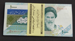 Iran, 10.000 Rials, 1992, UNC, p146h, BUNDLE
(Total 100 consecutive banknotes)
Estimate: USD 30-60
