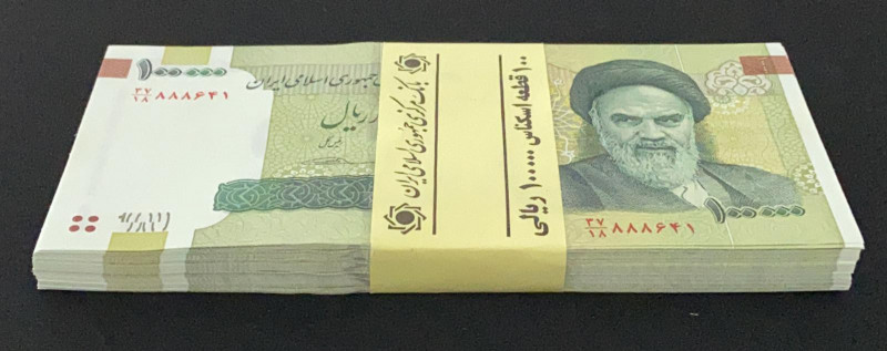 Iran, 100.000 Rials, 2010, UNC, p151, BUNDLE
(Total 100 consecutive banknotes)...