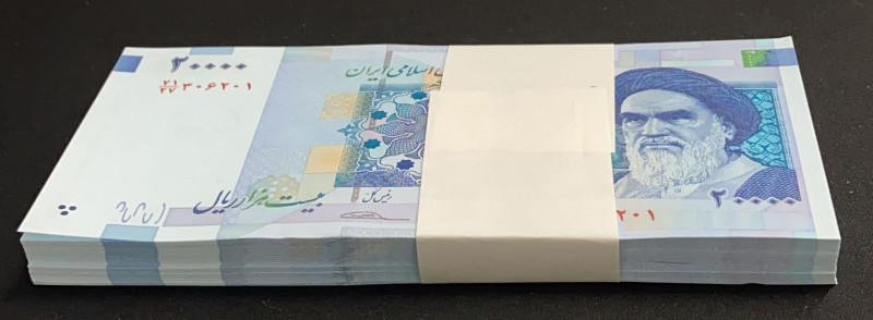 Iran, 20.000 Rials, 2014, UNC, p153, BUNDLE
(Total 100 consecutive banknotes)
...