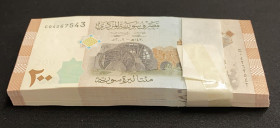 Syria, 200 Pounds, 2009, UNC, p114, BUNDLE
(Total 100 consecutive banknotes)
Estimate: USD 25-50