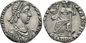 HONORIUS (393-423). Siliqua. Mediolanum