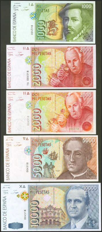 Serie de los billetes de 1000, 2000 (además otro con la numeración 1S), 5000 y 1...