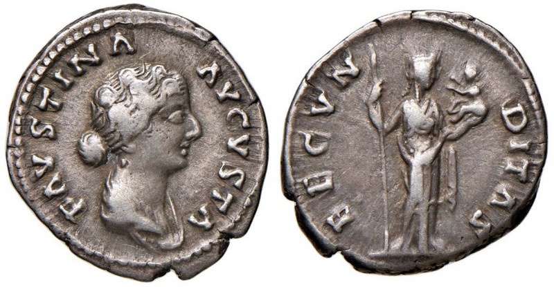 Faustina II (moglie di Marco Aurelio) Denario - Busto a d. - R/ La Fecondità sta...